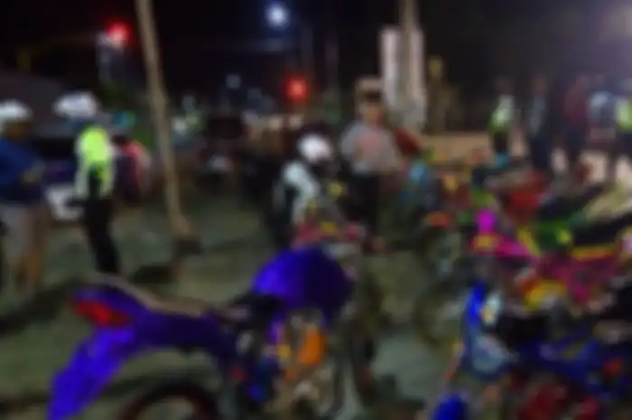 Motor Modifikasi Dirazia Petugas 