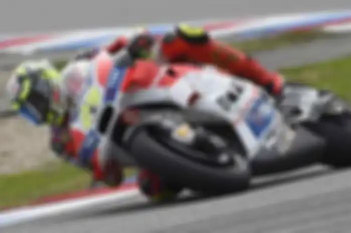 Pembalap Ducati Racing Andrea Iannone menjadi yang tercepat dalam free practice kedua. Pembalap Italia ini mencatatkan waktu tercepat 2,01,421 detik.