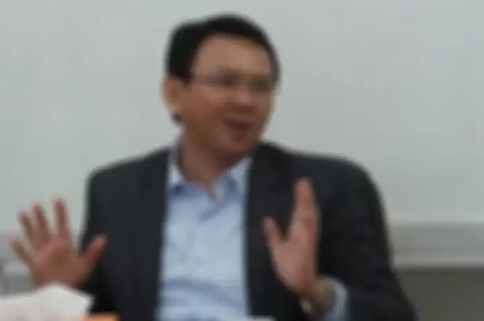 Berkembangnya banyak kabar tentang keributan yang terjadi antara Gojek dan ojek biasa bikin Gubernur Jakarta gerah. Basuki Tjahaja Purnama atau akrab disapa Ahok turun tangan masalah Gojek dan ojek biasa.