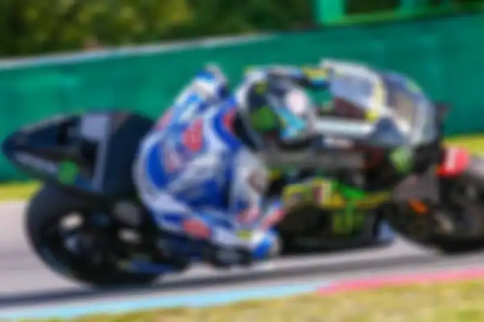 Rider tim Yamaha di kancah World Superbike, Alex Lowes bakal menjalani debutnya di kancah MotoGP di seri MotoGP Inggris pekan ini (2-4/9) yang digelar di Sirkuit Silverstone.