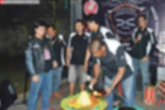 Usia 8 tahun bukanlah umur yang sangat singkat bagi sebuah klub motor. Pastinya, banyak lika-liku yang telah dilewati sebagai sebuah klub. Apalagi, bagi klub yang berbasis nasional seperti Xeoners Indonesia. Tahun ini Aniversary 5th Xeoners Indonesia