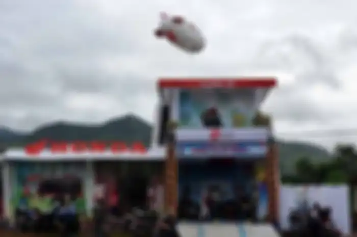 Program Bale Santai Honda berlangsung 1-7 Juli 2016. Ada tujuh posko Bale Santai Honda di kawasan Jawa Barat