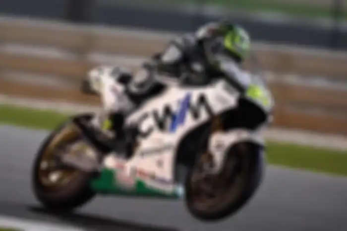 Berhasil menyelesaikan free practice MotoGP di sirkuit Losail, Qatar pada posisi ke-2, Cal Crutchlow tidak yakin bisa naik podium. Menurutnya, pembalap tim pabrikan masih sangat cepat