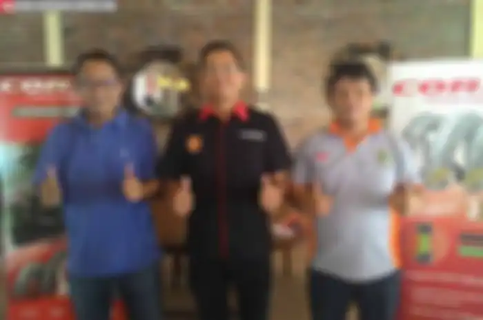 PT Multistrada Arah Sarana, produsen ban Corsa, bikin daya tarik di gelaran KRS Corsa Matic Race NHK Banten Open (KCMRNBO) 2015. Corsa kasih diskon ban di matic race.