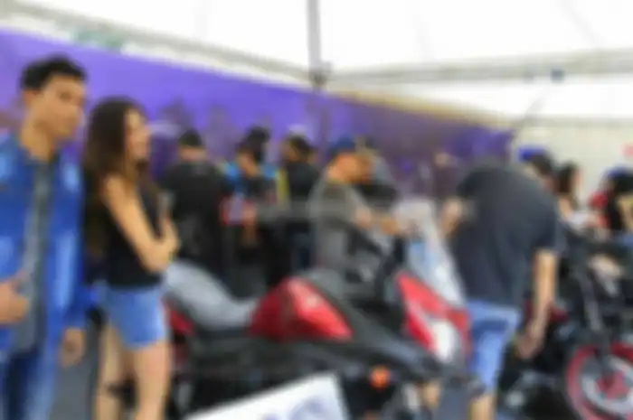 Di BurTor 2016 Suzuki meraup hampir Rp 500 juta. Bayangkan saja, selama dua hari Suzuki berhasil menjual 25 unit motor di BurTor 2016 yang berlangsung di Senayan beberapa waktu lalu. Wajar kalau di BurTor Suzuki meraup hampir Rp 500 juta.