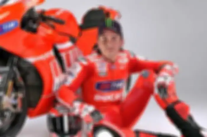 Kabar santer kalau minggu ini Jorge Lorenzo akan teken kontrak untuk Ducati selama dua musim (2017-2018) (baca Minggu Ini Jorge Lorenzo Akan Tanda Tangan Kontrak Dengan Ducati). Tentunya ada angka kontrak yang sudah ditawarkan Ducati kepada Jorge. Na