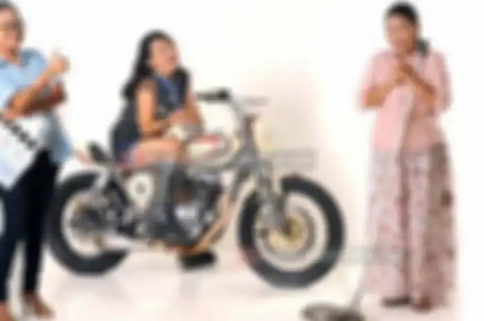 Jakarta Motogarage 2017  bakal diserbu banyak artis.Selain Agung Hercules yang jualan bakso,hadir juga Artis Erma Zarina,nominator peran utama wanita terbaik piala Vidia 2013.