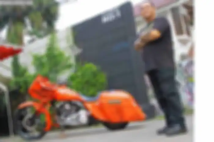 Big wheel di depan bukannya tanpa tantangan. Asal pasang bikin bentuk nggak karuan. Syukurlah Imagineering Custom berhasil mewujudkan bentuk yang cool!