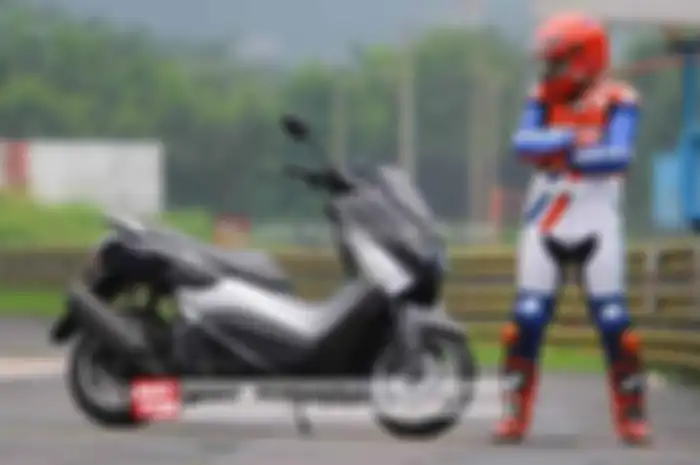 Bagi yang sedang cari Yamaha NMax bekas, awas harganya jangan beli kemahalan. Sekarang sudah banyak yang jual Harga Yamaha NMax kondisi bekas
