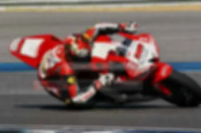 Hari ini (1/12) dimulai latihan resmi 1 dan 2 600 cc Asia Road Racing Championship (ARRC) Buriram Thailand. Dari hasil latihan resmi 1 dan 2 600 cc ARRC Buriram Thailand tiga tercepat masih dikuasai rider Thailand.