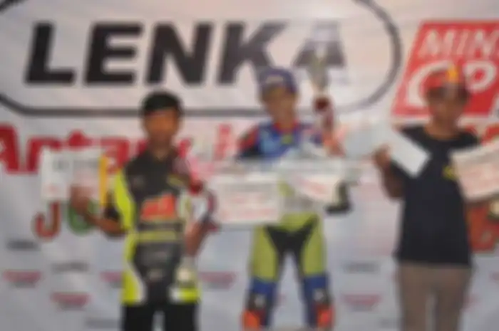 Ini dia hasil lomba LENKA Antangin Junior MiniGP Cup Race 2016, yang diselenggarakan di Pitstop Karting, Pantai Indah Kapuk, Jakarta Utara (13/11). "Ada 12 kelas yang dilombakan di balapan kali ini," tukas Setiawan Tjendraputro, Director LENKA Indone