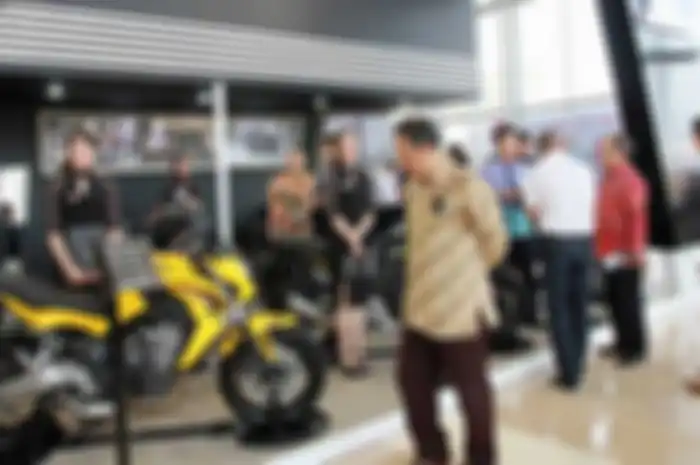 PT Astra Honda Motor (AHM) ikut pameran di kawasan Tangerang, Banten, minggu ini. Konsumen bisa lihat teknologi canggih dan harga Honda Big Bike yang dipamerkan minggu ini