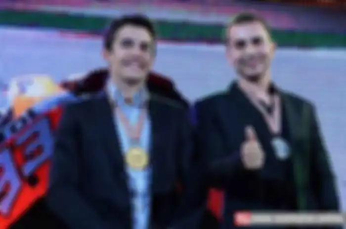 Kompetisi MotoGP tahun 2014 memang belum berjalan, tapi rumor pembalap papan atas yang bakal direkrut oleh tim-tim terbaik, semakin memanas. Diantaranya Jorge Lorenzo.