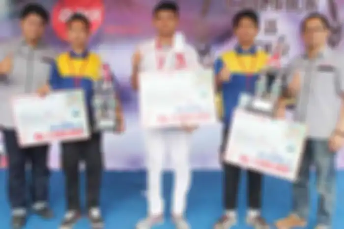 PT Daya Adicipta Motora atau DAM, main dealer Honda di Jawa Barat, menggelar kontes bertajuk Honda 7th West Java Region Technical Skill Contest For Technical High School 2016 30-31 Januari 2016 di SMK YPC (Yayasan Pesantren