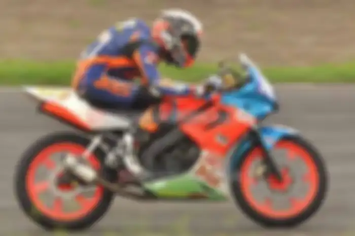 Kabar duka dari dunia motorsport Tanah Air. Owner Bangky Motor Sport (BMS) di Depok, Jawa Baray, yaitu Bro Bambang Musriono alias Bangky, berpulang ke Sang Pencipta. Tepatnya awal Januari lalu akibat sakit yang telah lama dideritanya. Namun, meski ia