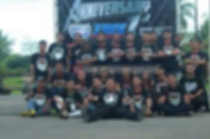 Pemilik Yamaha R25 maupun  MT25 wilayah Garut, Tasikmalaya, Ciamis, Banjar, Majenang, Kuningan, Pangandaran,
YROI Chapter Priangan Timur mengadakan kopdar gabungan serta buka puasa bersama.  Acara dilaksanakan, Minggu (12/06) bertempat di alun-alun  