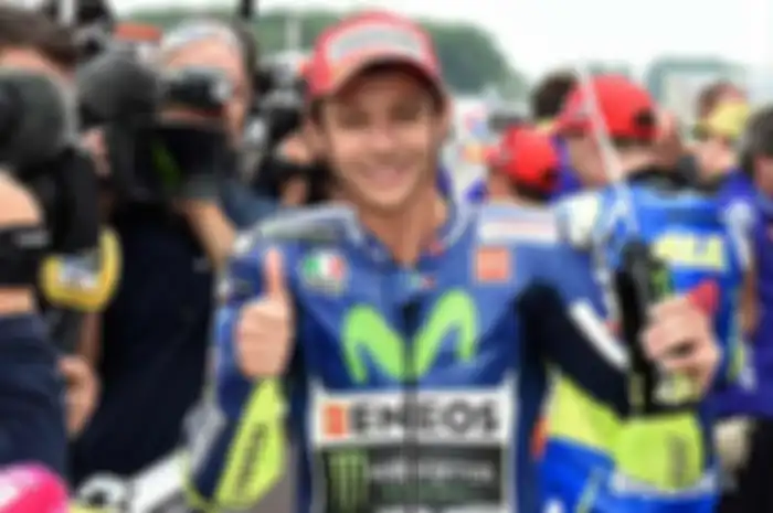 Juara dunia MotoGP 2015 tidak terlalu penting buat Valentino Rossi. Yup, jawaban itu muncul dari mulut The Doctor saat ditanya seberapa penting gelar juara dunia tahun ini.