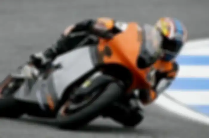 KTM siap jual motor MotoGP versi jalan raya. Pabrikan sepeda motor asal Austria ini ingin mengikuti jejak Honda yang meluncurkan Honda RC213V-S. Namun, niatan KTM ini belum akan berlangsung dalam waktu dekat.