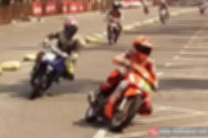 Kejurnas Motoprix (MP) Region 1 Sumatera kembali digelar Sabtu-Minggu (22-23/3) ini. Gelaran ke-3 untuk wilayah pulau Andalas (Sumatera, red) dilaksanakan di trek dadakan di Jl. Cut Nyak Dien, Pekan Baru, Riau.