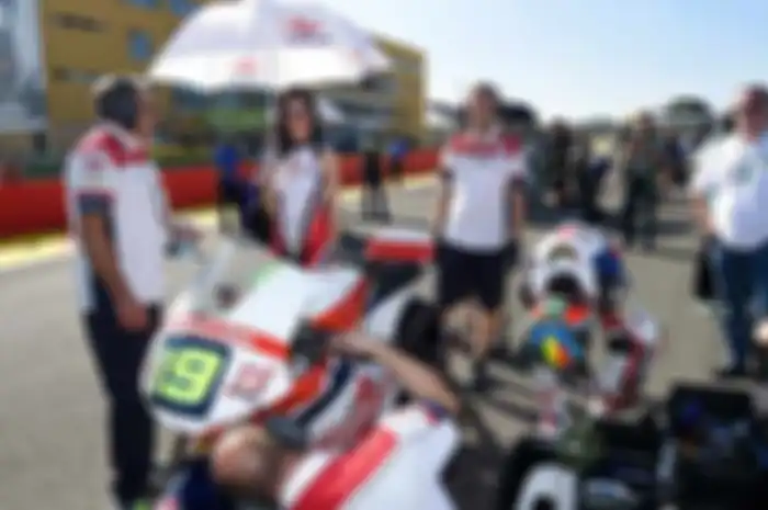Sam Lowes yang bergabung dengan Federal Oil Gresini Moto2 Team berpeluang merebut Juara Dunia Moto2 setelah tiga seri ini bermain bagus. Nah, di Moto2 Jerez, Spanyol, yang akan berlangsung sore ini (24/4), MOTOR Plus akan kasih tebak mesin Moto2