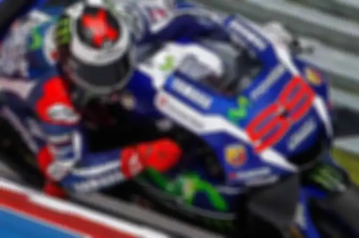 Jorge Lorenzo mengakui seri 2016 ini akan diwarnai oleh banyaknya kecelakaan di balapan. Tapi, Jorgo Lorenzo tuding ban Michelin jadi penyebab banyak pembalap jatuh