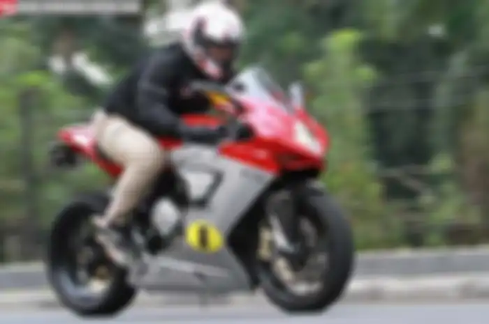 MV Agusta F3 675, Satu-Satunya Moge Cita Rasa Italia di Kelas 600 cc!