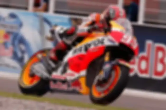 Marc Marquez berhasil keluar sebagai yang tercepat untuk hasil latihan resmi ketiga MotoGP seri III Argentina, di Sirkuit Termas Rio Hondo Argentina, Sabtu (18/4). Pembalap tim Repsol Honda tersebut unggul atas Cal Crutchlow dan