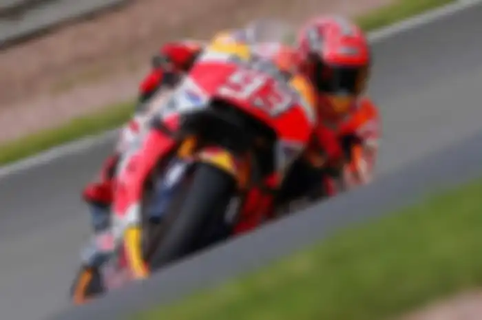 Strategi Marc Marquez menggunakan ban slick dibayar tuntas di MotoGP Jerman. Hasil MotoGP Jerman hari ini (17/6) membuktikan