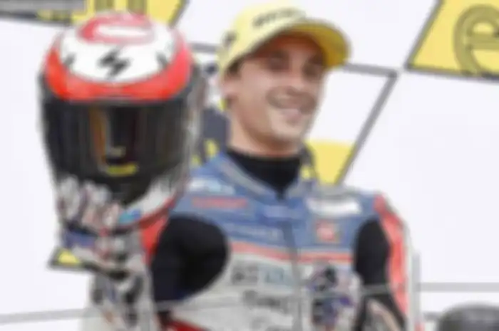 Alexis Masbou memenangkan Moto3 seri XI di Brno, Ceko, Minggu lalu (17/8). Race berjalan sangat ketat. Enam belas pembalap harus berjuang hingga lap terakhir.