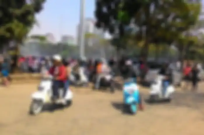 Event tahunan Jakarta Mods Mayday 2015 kembali dihelat pada 23 Mei 2015. Event ini dihadiri setidaknya 4000 rider Vespa dari berbagai generasi baik klasik maupun modern.