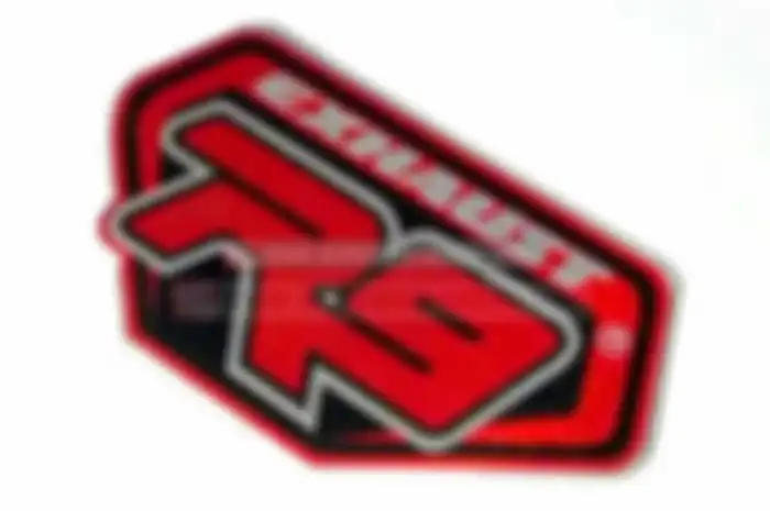 Siapa yang enggak tahu knalpot lokal yang kualitasnya telah mendunia. Yup, itulah R9, knalpot yang punya pabrik di Cikupa, Tangerang, Banten, diam-diam melaunching logo baru yang menempel di knalpotnya.