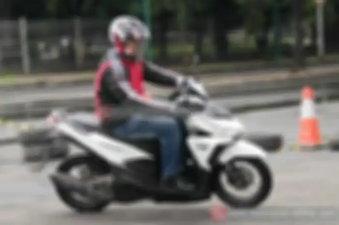 Setiap motor harus diperiksa secara berkala dan tentunya diikuti dengan penggantian part-part tertentu. Termasuk motor matic Honda yang berkapasitas 150 cc. Sobat harus tahu biaya perawatan rutin matic Honda 150 cc.