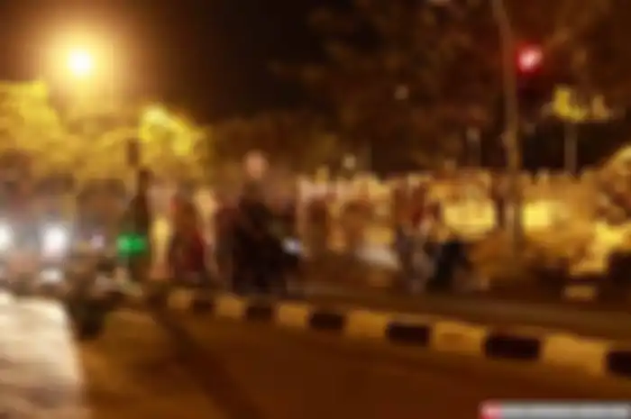 Begitu hebohnya berita balap liar yang ingin dilegalkan oleh pemerintah DKI Jakarta, juga menjadi buah bibir di kalangan para pelaku balap liar. Tanggapan pelaku balap liar tentang dilegalkannya balap liar di Jakarta ada pro dan kontra