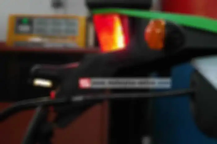 MOTOR Plus telah menguji power yang dihasilkan dengan membandingkan bahan bakar minyak plastik (MiPlas) dan Premium. Hasilnya MiPlas lebih unggul 0,55 dk dibanding dengan Premium. Untuk detialnya, bisa brother lihat di tabloid MOTOR Plus edisi 885. N