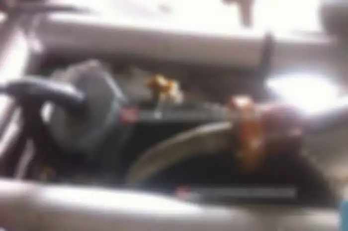 Pernah mengalami kuda besi mbrebet, pastinya jalannya jadi ndut-ndutan. Macam naik kuda beneran. Ternyata faktor umur kendaraan dan kualitas bahan bakar yang jadi penyebabnya. Tangki kotor adalah muasal problem ini, sehingga bahan bakar kotor masuk h