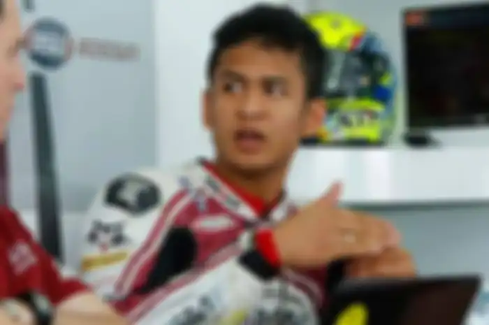 Sebelumnya EM-Plus telah beritakan kalau Rafid Topan Sucipto membutuhkan dana 50 ribu Euro untuk tampil di balap Moto2 tahun ini. Kabar yang EM-Plus dapat, Rafid Topan diminta gabung ke tim Speed Up Moto2. Speed Up sendiri