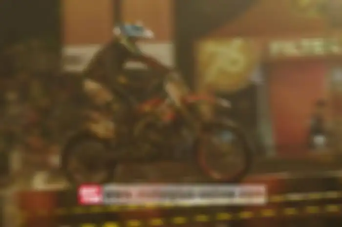 Sirkus Trial Game 2016 mampir di Kota Mendoan Purwokerto, tak salah jika Purwokerto dipilih sebagai lokasi favorit. Sebab animo penonton juga luar biasa, meski diguyur hujan namun lima ribu pasang mata tetap enjoy menikmati tarian Special Engine (SE)