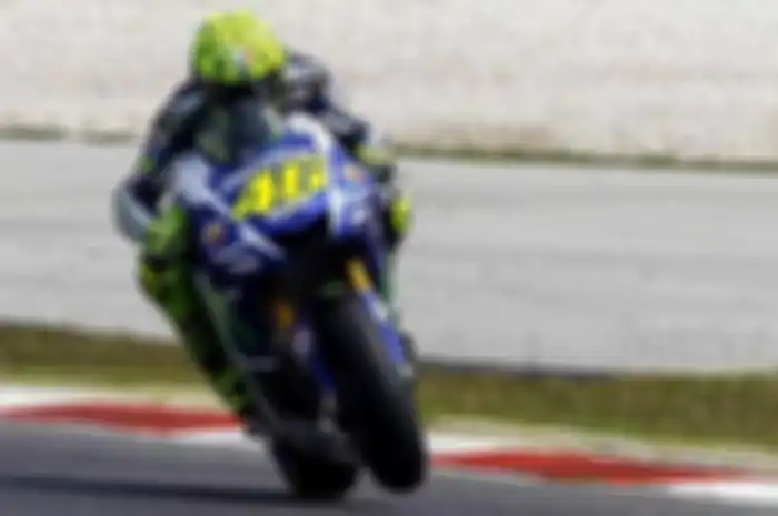 Penerapan girboks seamless baru nampaknya berhasil membuat Valentino Rossi susah dikejar di tes pra musim II Sepang, Malaysia. Di hari pertama tes pra musim II MotoGP kemarin (23/2), Rossi berhasil menjadi yang tercepat.