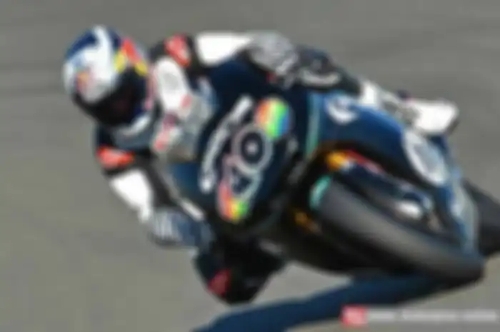 Tidak berbeda jauh dengan kondisi hasil tes resmi pra musim Moto3, di kelas Moto2 pun terjadi penurunan catatan waktu tercepat pada hari terakhir tes resmi pra musim di Valencia pada Kamis (13/2) kemarin.