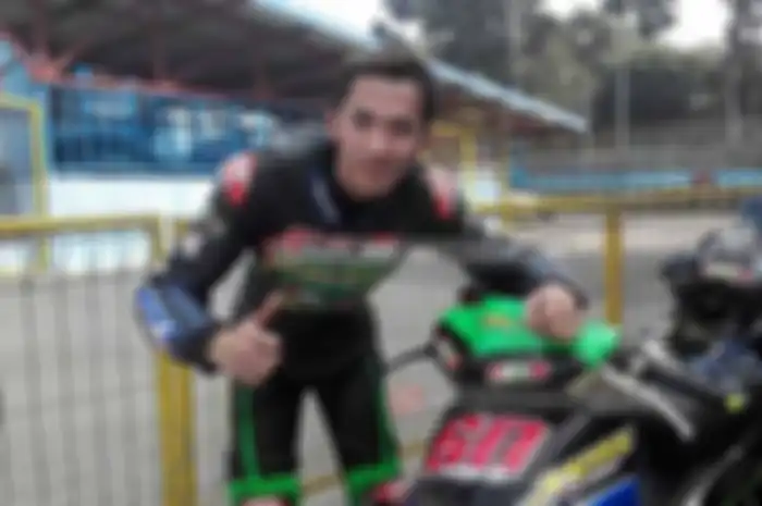 Wahyu Aji Trilaksana pembalap Indonesia yang memperkuat tim TPK48 BKMS Indonesia tidak terbendung di kelas Underbone 130 cc Asia Road Racing Championship (ARRC) seri 4 yang berlangsung di sirkuit International Sentul, Bogor, Jawa Barat, hari ini (5/8