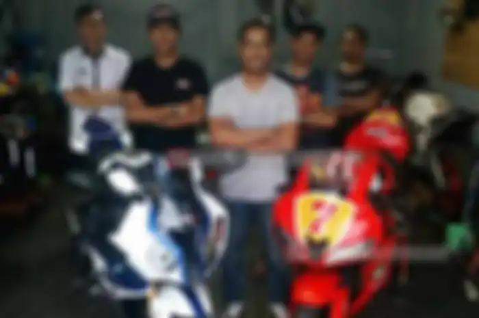 Sobat yang punya moge alias motor gede pengen modifikasi tampil gaya, Kozy Garage layak jadi rujukan