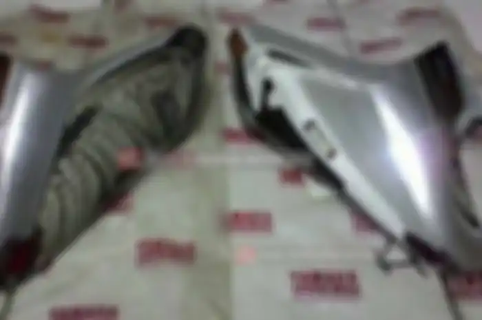 dengan ciri khas tangki kotaknya sangat diminati penunggang Kalajengking ini. Karena semakin langka, harga spare part juga semakin mahal. Seperti bagian airscoop Yamaha Scorpio yang harganya semakin mahal.
