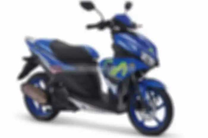 Sebagai rider Yamaha Factory Racing Team di MotoGP, Valentino Rossi dan Jorge Lorenzo sudah pakai Yamaha Aerox ini untuk paddock bike di ajang MotoGP. Seperti yang sudah pernah digunakan yaitu Yamaha Aerox-R 2007 Special