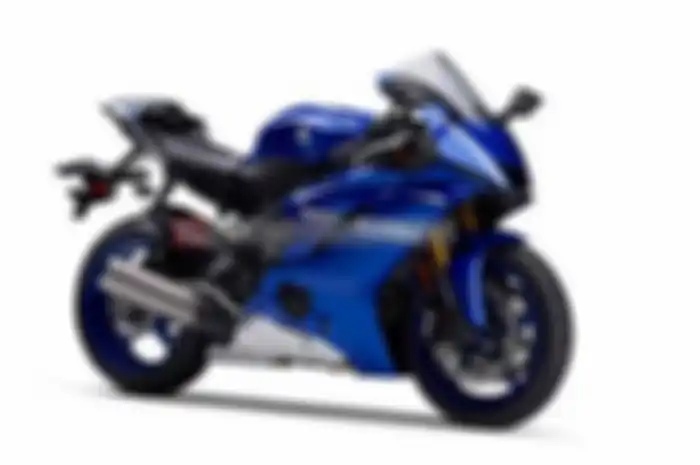 Bagi sobat pecinta motor sport full fairing berkapasitas 600 cc tampaknya akan berbahagia. Sebab, Yamaha YZF-R6 baru akhirnya keluar. Motor ini telah melakukan world primiere di Florida, Amerika Serikat kemarin tanggal 13 Oktober 2016 waktu setempat.