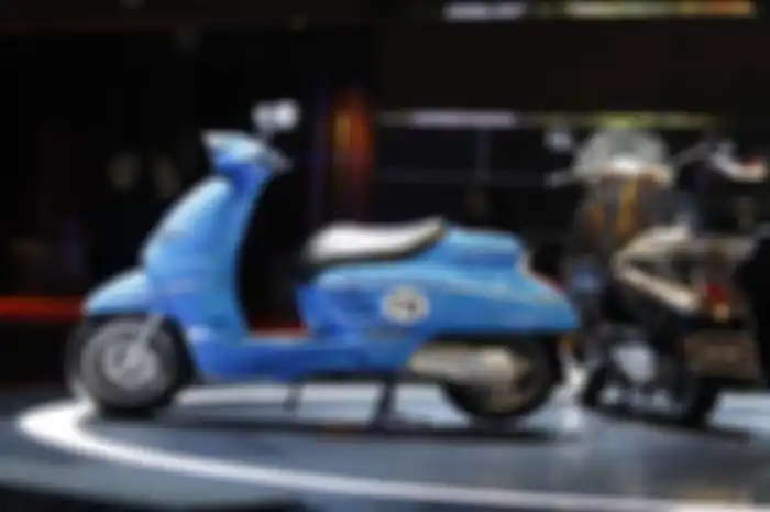 Agen pemegang merek (APM) Garansindo International Motors secara resmi meluncurkan tiga skuter merk asal Prancis, Peugeot untuk Indonesia. Varian yang dipasarkan yaitu Django 150 cc, CityStar 200 cc, dan Metropolis 400 cc.