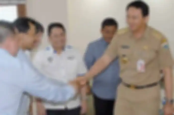 PT Jakarta Propertindo (Jakpro) yang dipercaya Wakil Gubernur DKI Jakarta, Basuki Tjahaja Purnama atau Ahok untuk menangani pelepasan tanah dan pembangunan sirkuit.