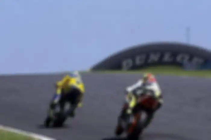 Sirkuit Silverstone di Inggris tetap jadi tuan rumah seri MotoGP.  Kepastian ini setelah pihak Dorna dan Circuit of Wales gagal untuk mencapai kesepakatan untuk menyelenggarakan seri Inggris di Donington Park.