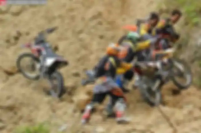 Masih tentang kejadian terjebaknya ratusan pemotor adventure di Trenggalek akhir tahun lalu, MOTOR Plus sempat berbincang banyak dengan komunitas Merah Putih Project (MPP).