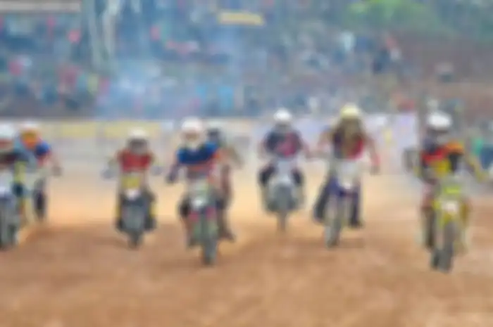 Grasstrack Tasela Cup Open (GTCO) 2014, yang berlangsung di sirkuit Puncak Tasela Menol, Cipatujah, Tasikmalaya, Minggu lalu (9/2) sangat natural. Trek berada di kawasan perbukitan Cipatujah.