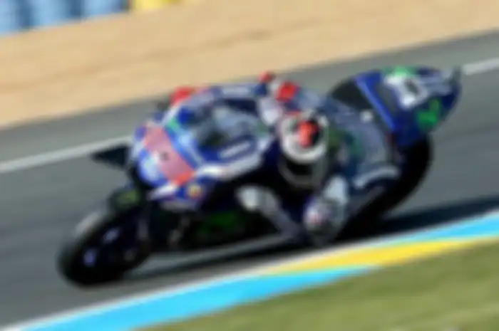 Hasil lomba MotoGP seri V yang berlangsung di sirkuit Le Mans, Prancis, hari ini (8/5) dikuasai Jorge Lorenzo. Sejak padamnya lampu start hingga bendera finish dikibarkan pembalap Yamaha yang akan pindah ke Ducati ini
